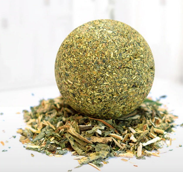 Bola de Hierba Gatera Natural para Mascotas